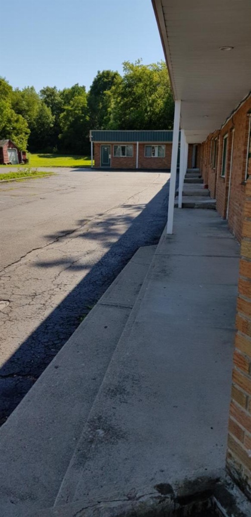 Greenway Motel image 4